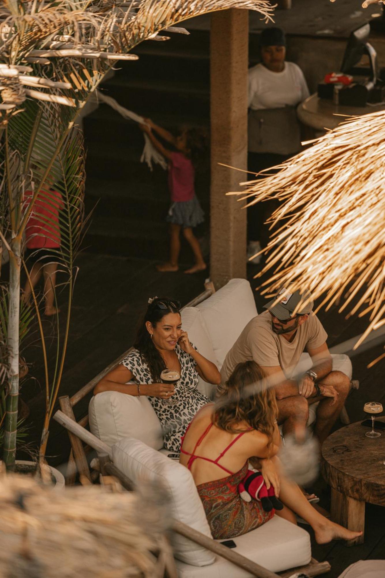 Pondok Nyoman Bagus Guest House Canggu Exterior foto