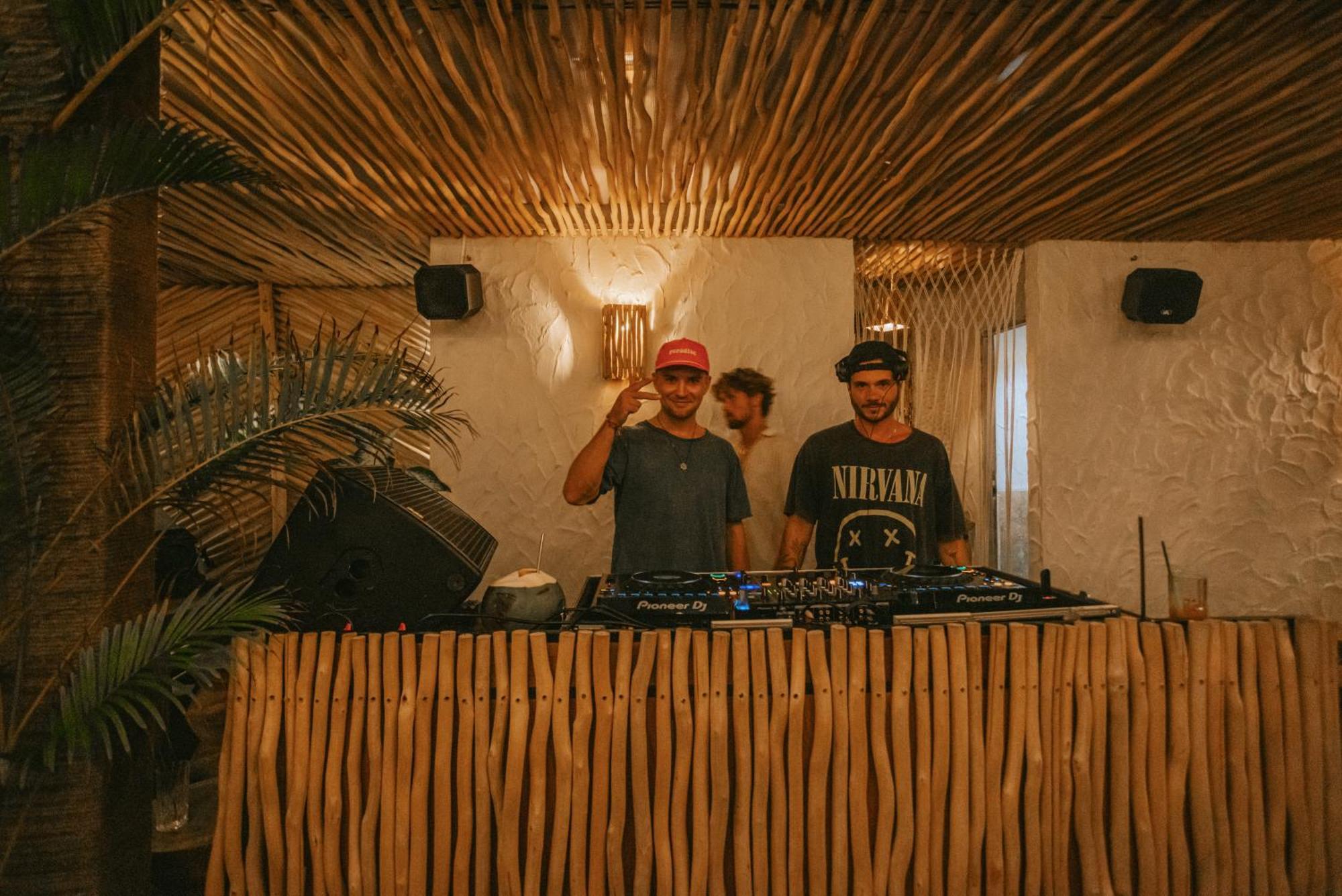 Pondok Nyoman Bagus Guest House Canggu Exterior foto
