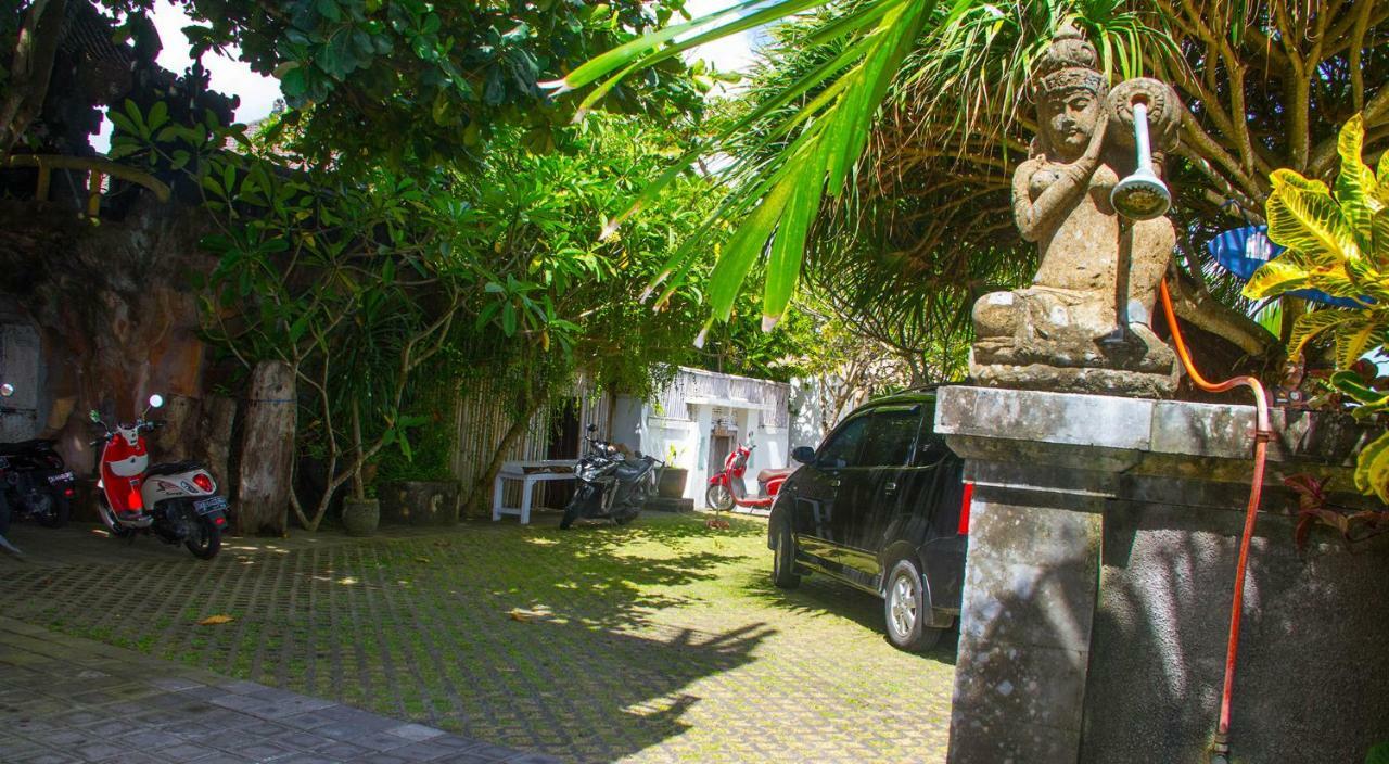 Pondok Nyoman Bagus Guest House Canggu Exterior foto